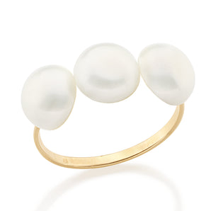 GOLD RING WITH PEARL