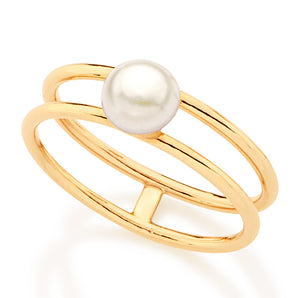 GOLD RING WITH PEARL