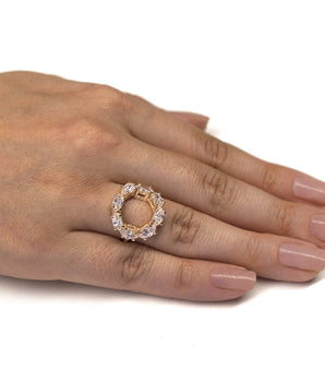GOLD RING WITH ZIRCONIA