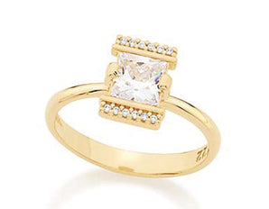 GOLD RING WITH ZIRCONIA