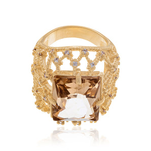 GOLD RING WITH CRYSTAL AND ZIRCONIA