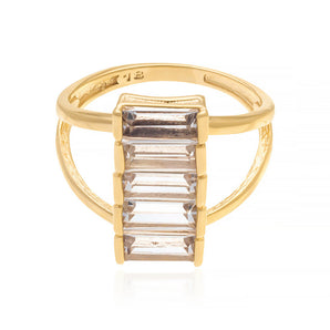 GOLD RING WITH CRISTALS