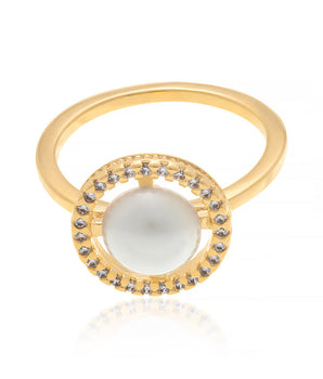 GOLD RING WITH ZIR AND PEARLS