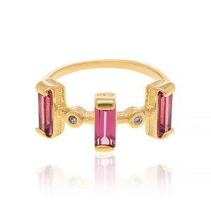 GOLD PLATED RING WITH CRISTALS AND ZIRCONIA