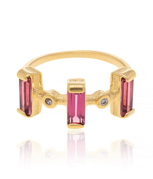 GOLD PLATED RING WITH CRISTALS AND ZIRCONIA
