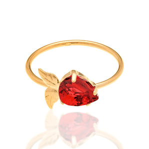 GOLD RING WITH CRISTAL