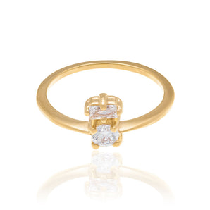 GOLD RING WITH ZIRCONIA