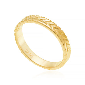GOLD RING