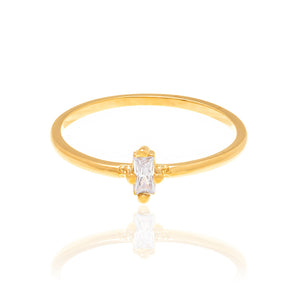 GOLD RING WITH ZIRCONIA