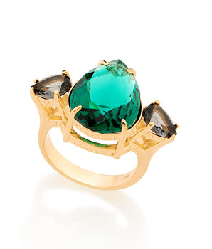 GOLD RING WITH CRYSTAL