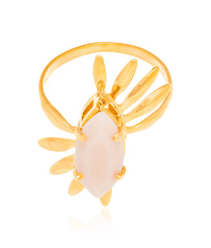GOLD RING WITH CRYSTAL