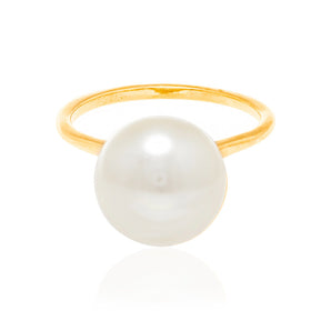 GOLD RING WITH PEARL