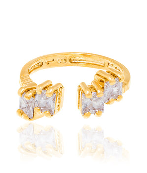 GOLD RING WITH ZIRCONIA