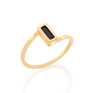 GOLD RING WITH CRYSTAL