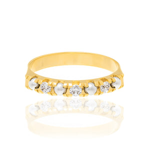 GOLD RING WITH PEARL AND ZIRCONIA