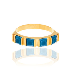 GOLD RING WITH CRYSTAL
