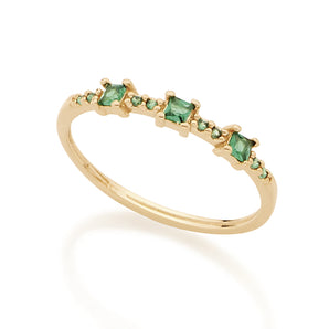 GOLD RING WITH ZIRCONIA
