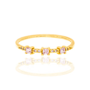 GOLD RING WITH ZIRCONIA