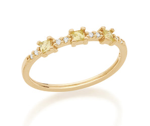 GOLD RING WITH ZIRCONIA