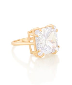 GOLD RING WITH ZIRCONIA