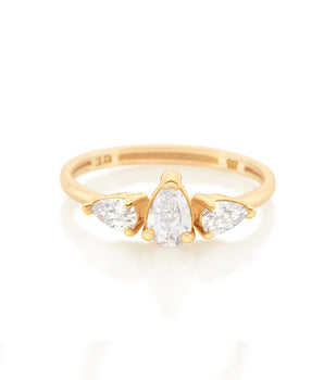 GOLD RING WITH ZIRCONIA
