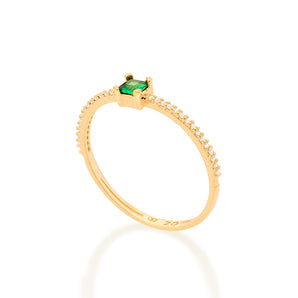 GOLD FOR HER SKINNY ENGAGEMENT RING IN GREEN
