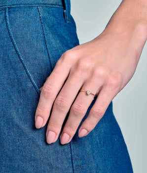 GOLD STUDDED HEART SKINNY RING