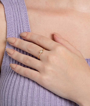 GOLD SINGLE STAR SKINNY RING