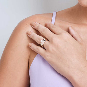 GOLD THICK BAND PEARL RING