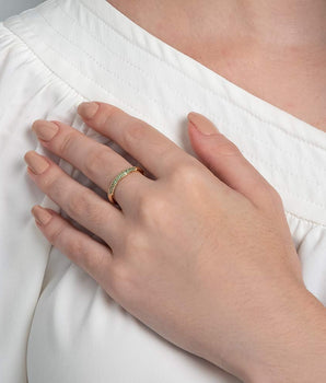 GOLD HALF STUDDED RING IN GREEN