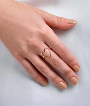 GOLD  HEART OUTLINE RING