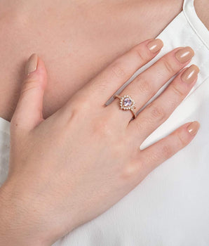 GOLD ROYAL HEART RING IN LIGHT PINK