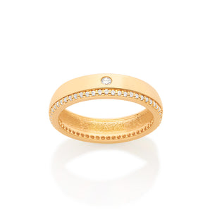 GOLD TIMELESS WEDDING BAND RING WITH STONE