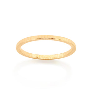 GOLD LINE TEXTURED SKINNY RING