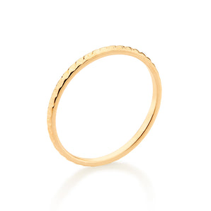 GOLD TEXTURED SKINNY RING