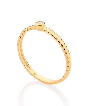GOLD TWISTED POINT OF LIGHT SKINNY RING