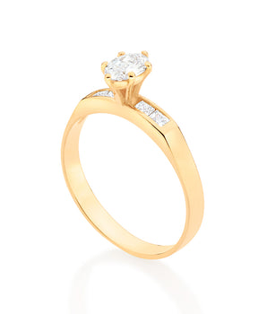 GOLD SHINNING LIGHTS ENGAGEMENT RING