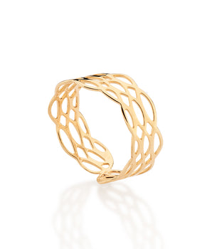 GOLD WAVES OF HISTORY RING