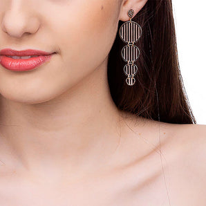 GOLD EARRING