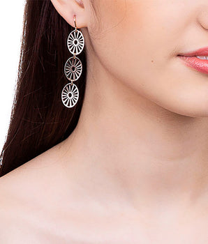 GOLD EARRING