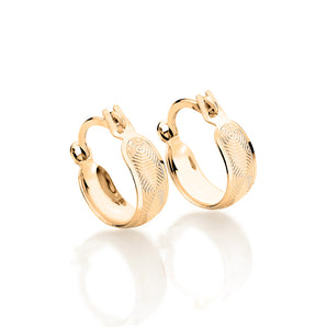 GOLD EARRING