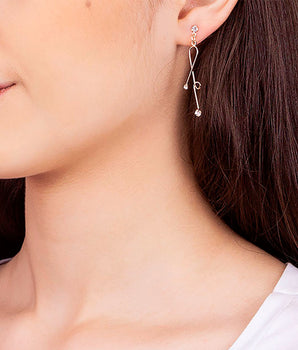 GOLD EARRING WITH CRYSTAL