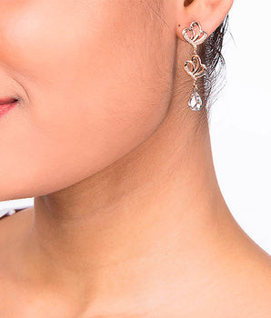 GOLD EARRING WITH CRYSTAL
