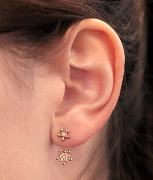 GOLD EARRING WITH ZIRCONIA