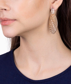 GOLD EARRING
