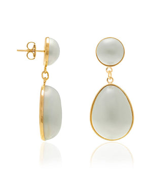 GOLD EARRING WITH PEARL