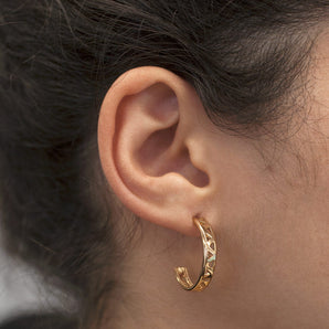 GOLD EARRING