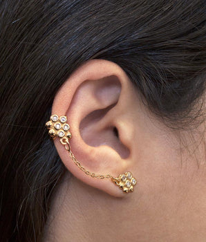 GOLD PLATED EARRING WITH ZIRCONIA