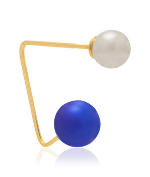 GOLD EARRING WITH PEARL