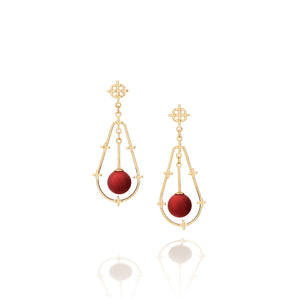 GOLD EARRING WITH PEARL